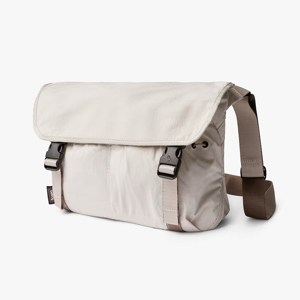 Cinch Messenger 12L by Bellroy