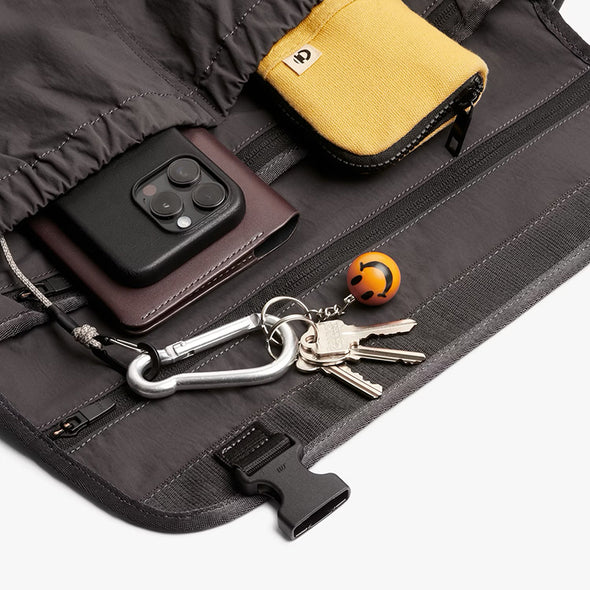 Cinch Messenger 12L by Bellroy