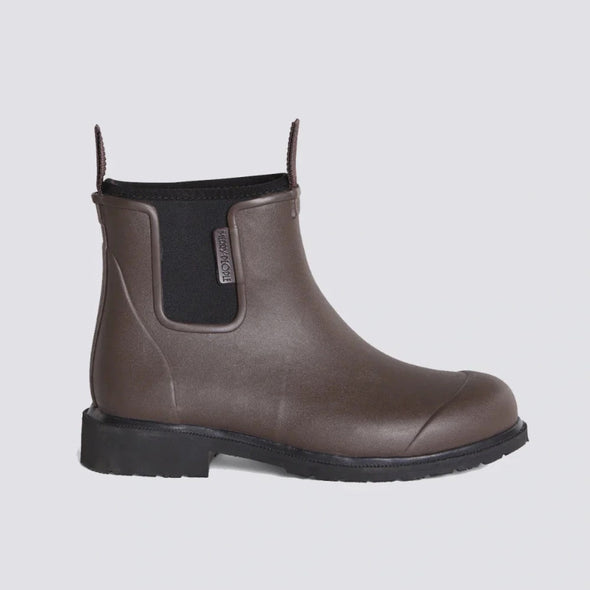 Merry People Bobbi Boot Chocolate on light grey background